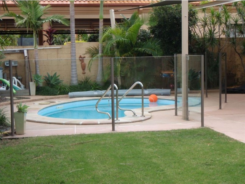 13 Jaeger Way, Benowa Waters QLD 4217