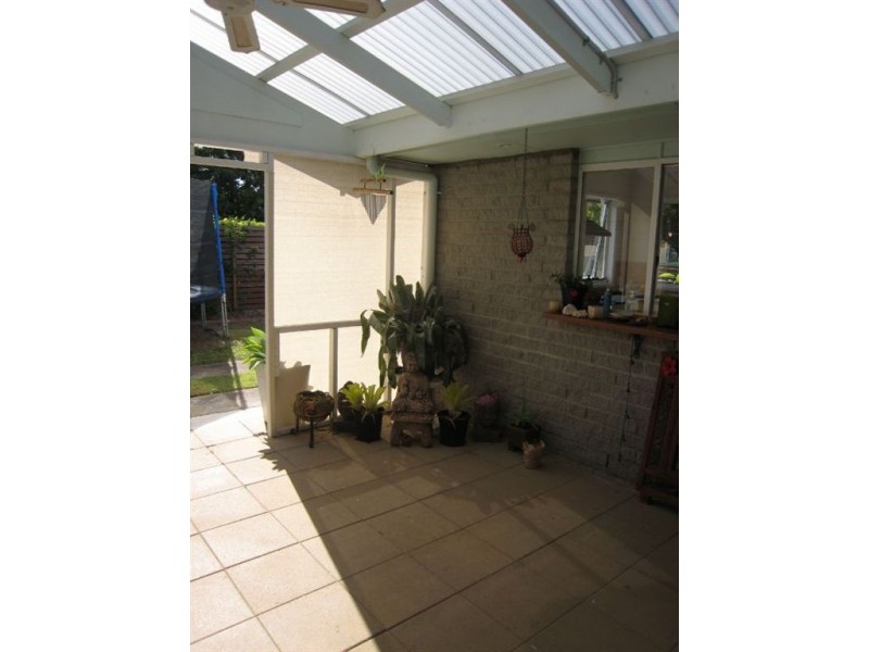 3 Allambi Avenue, Broadbeach Waters QLD 4218