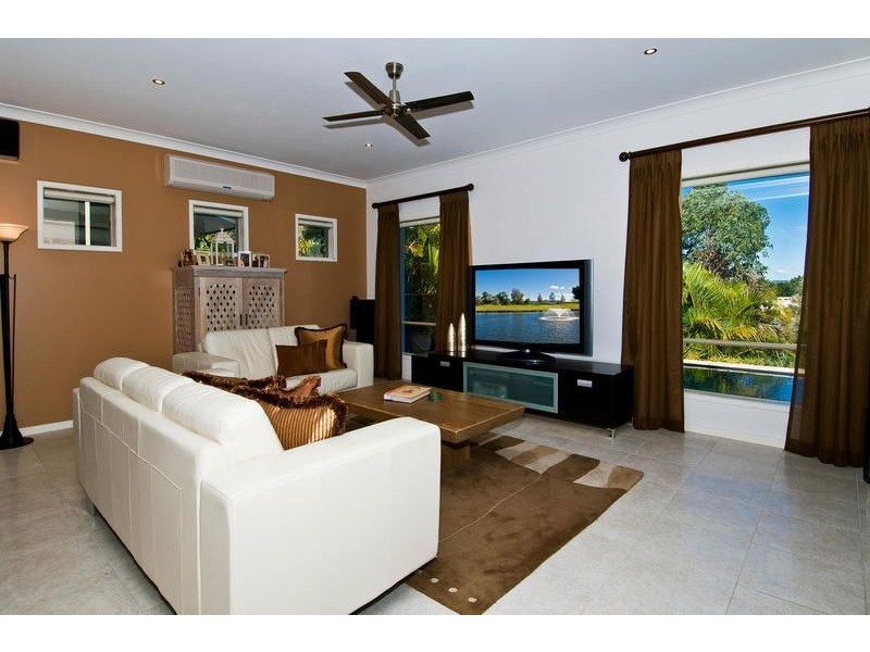 7010 Circa, Benowa QLD 4217