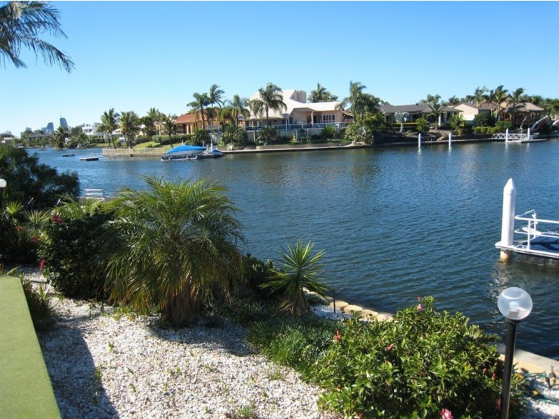 45 Portobello Drive, Mermaid Waters QLD 4218