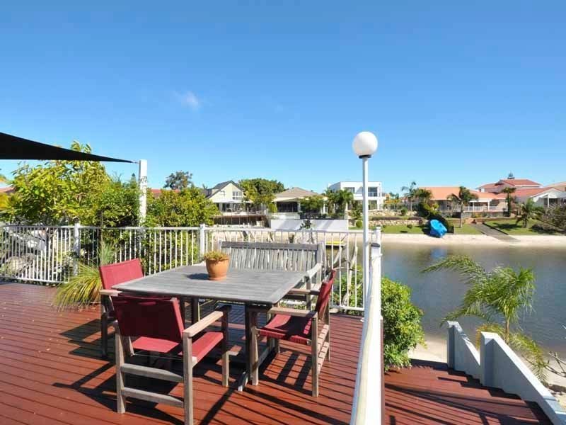 10 Mackay Close, Sorrento QLD 4217