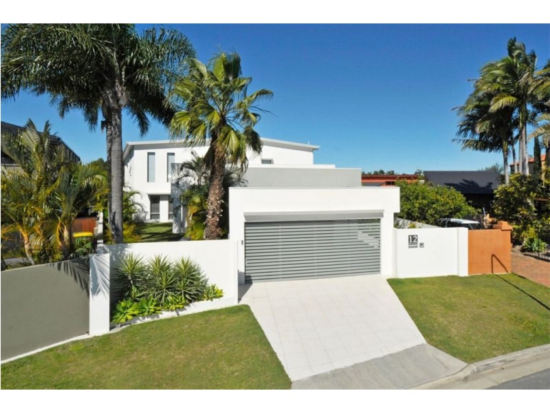 12 Saywell Street, Sorrento QLD 4217