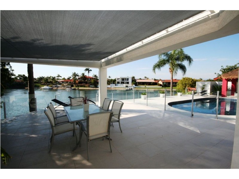 12 Saywell Street, Sorrento QLD 4217