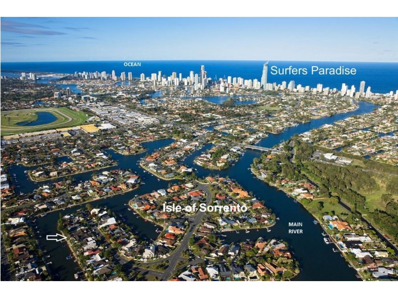 7 Platypus Ave, Sorrento QLD 4217