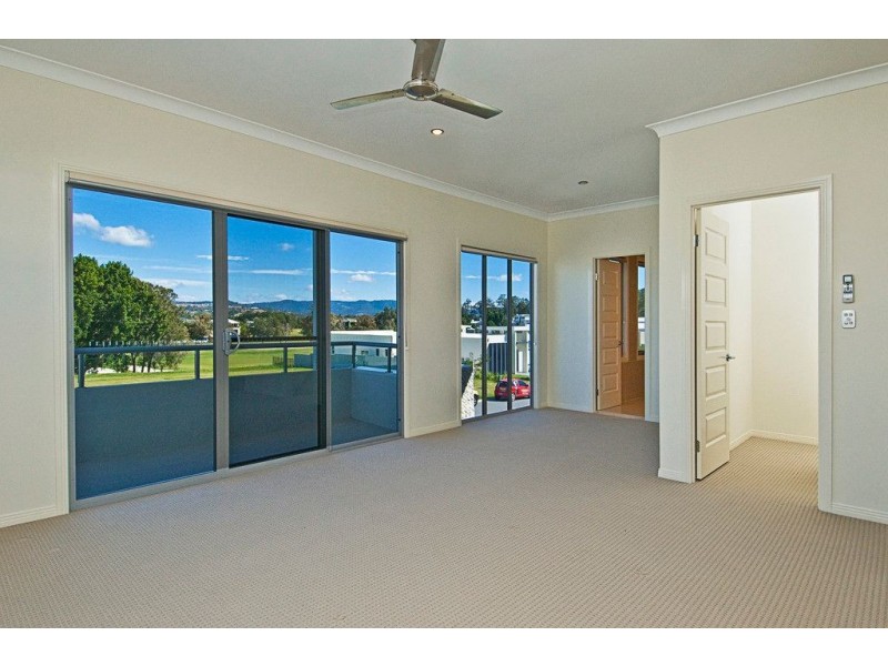 6006 The Boulevard, Royal Pines, Benowa QLD 4217