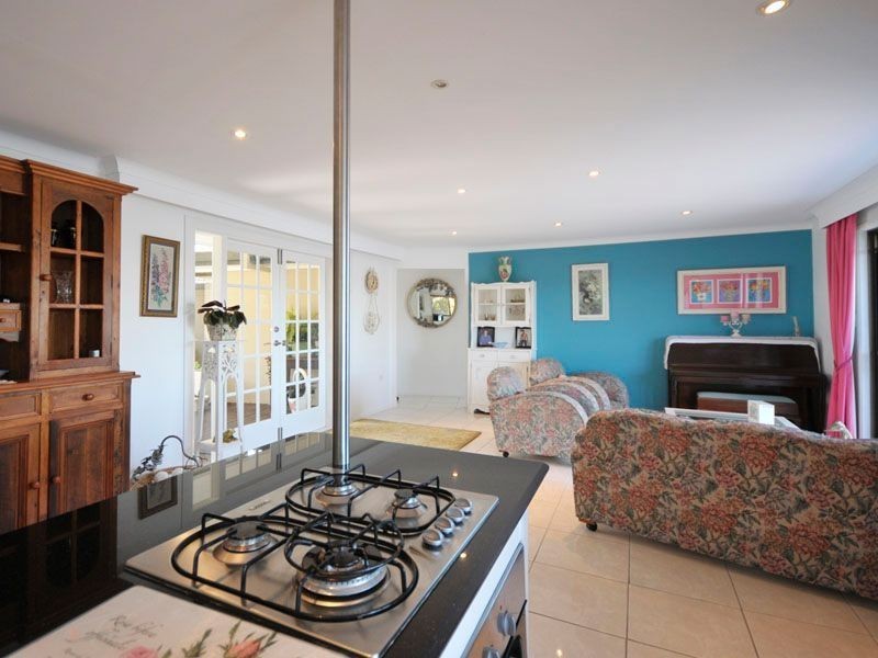 23 Long Island Court, Mermaid Waters QLD 4218