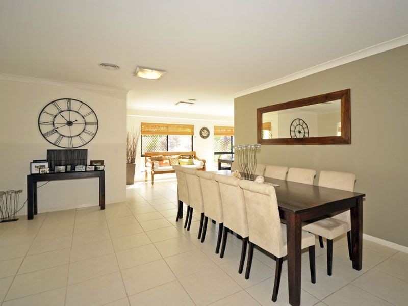 13 Rebholz Drive, Benowa QLD 4217