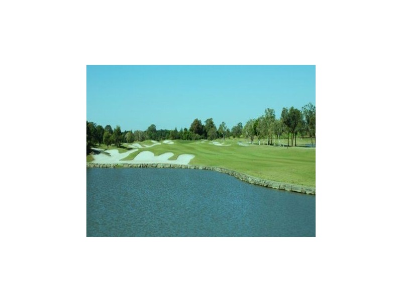 5017 Riverwood Grove, ‘Royal Pines Riverside’, Benowa QLD 4217