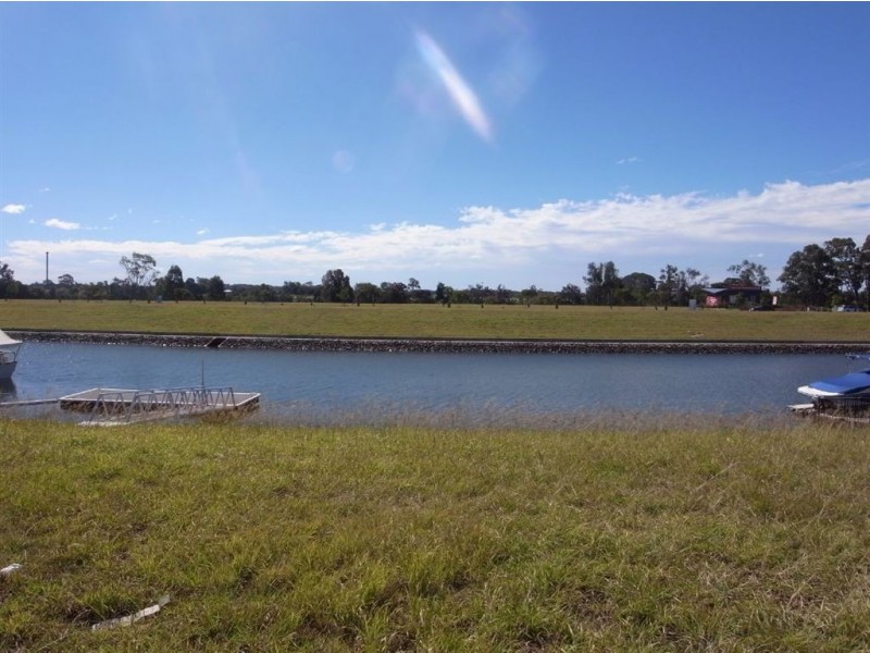 24 Harbourvue Court, ‘Riverlinks’, Helensvale QLD 4212