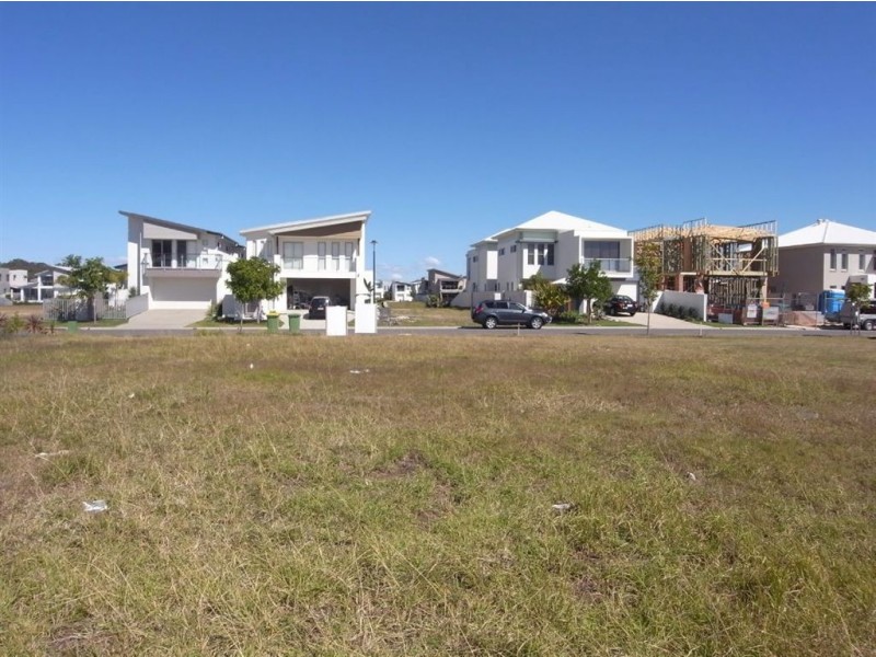 24 Harbourvue Court, ‘Riverlinks’, Helensvale QLD 4212