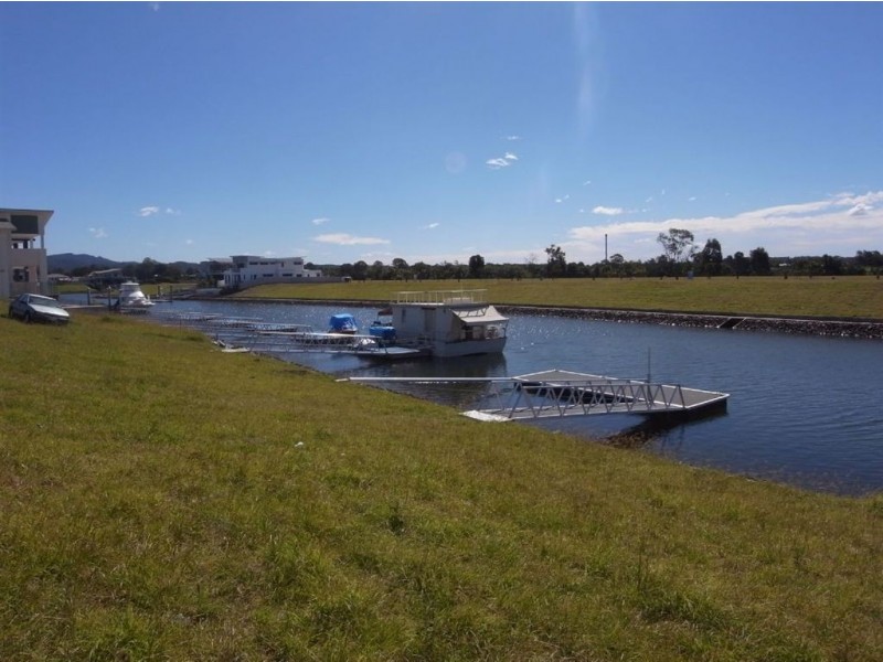 24 Harbourvue Court, ‘Riverlinks’, Helensvale QLD 4212