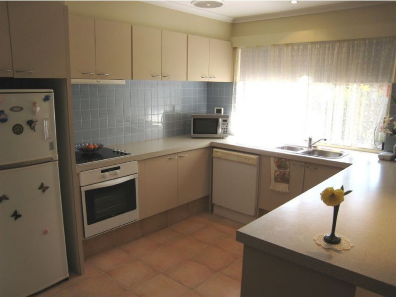 107 Parasol Street, Ashmore QLD 4214