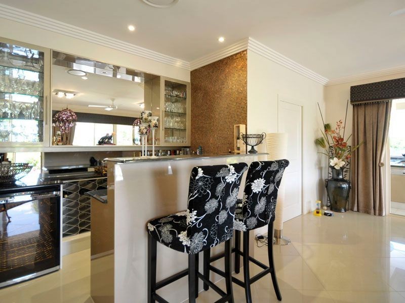 1043 Lakeview Terrace Royal Pines Residences, Benowa QLD 4217