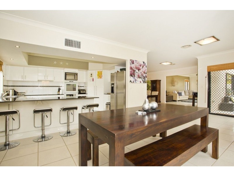 13 Rebholz Drive, Benowa Waters QLD 4217