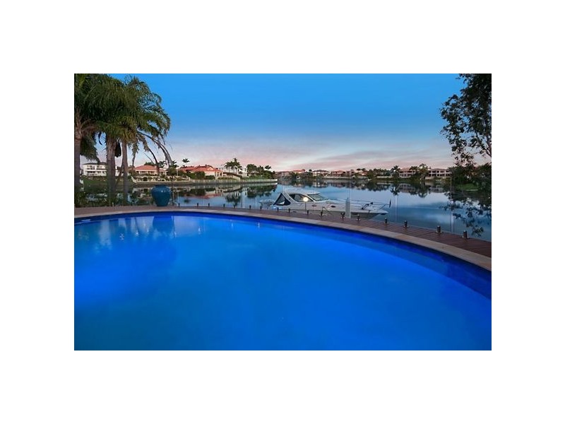 76 Santa Cruz Boulevard, Clear Island Waters QLD 4226