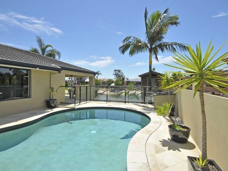 11 Cypress Drive West, Broadbeach Waters QLD 4218