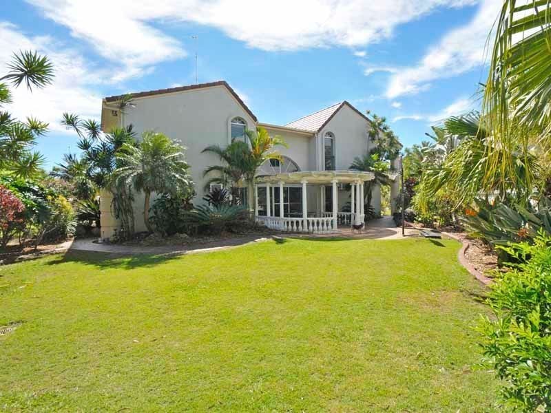 15 Marseille Court, Sorrento QLD 4217