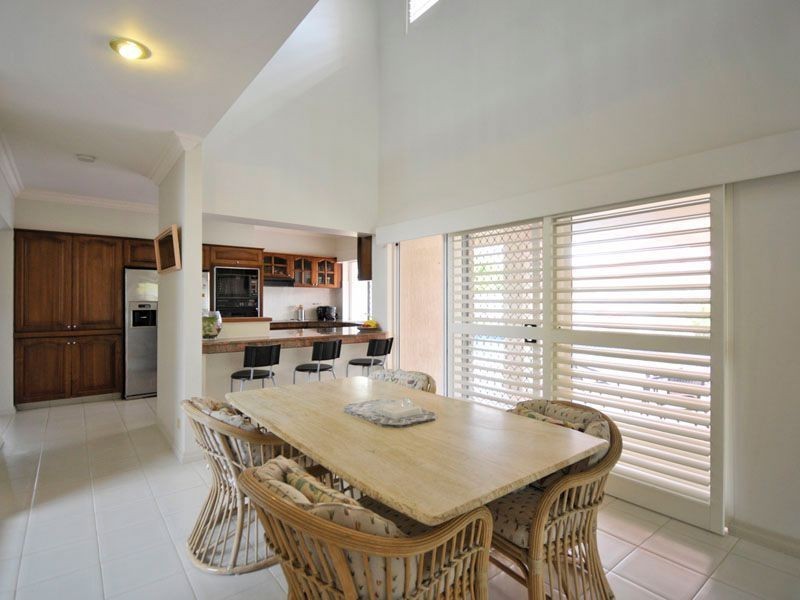 15 Marseille Court, Sorrento QLD 4217