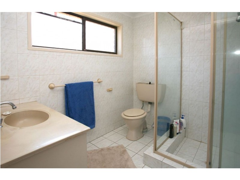 94 Campbell Street, Sorrento QLD 4217
