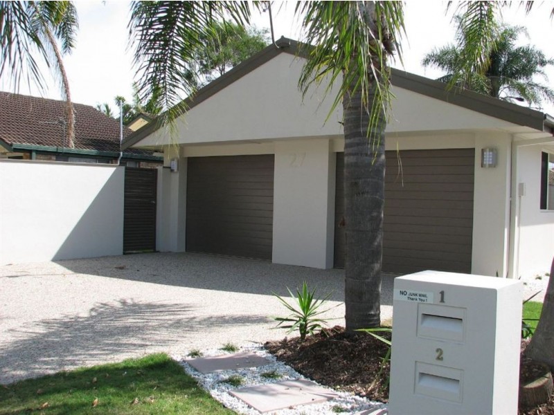 27 Drake Avenue, Paradise Point QLD 4216