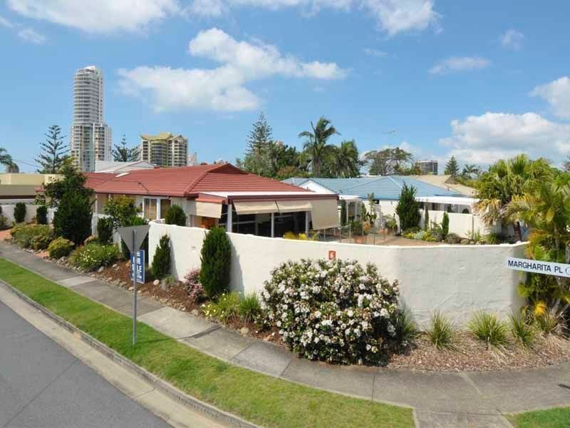 6 Margharita Place, Isle Of Capri QLD 4217