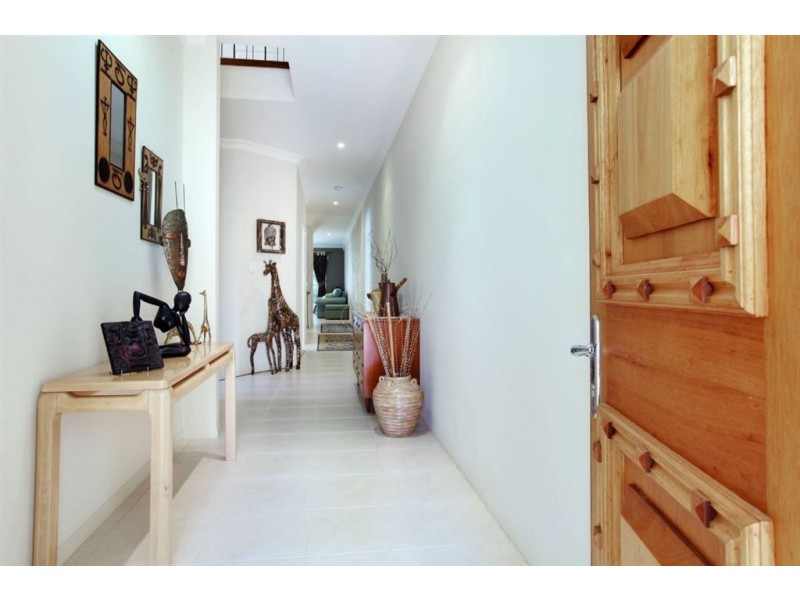 1/28 Birt Avenue, Surfers Paradise QLD 4217