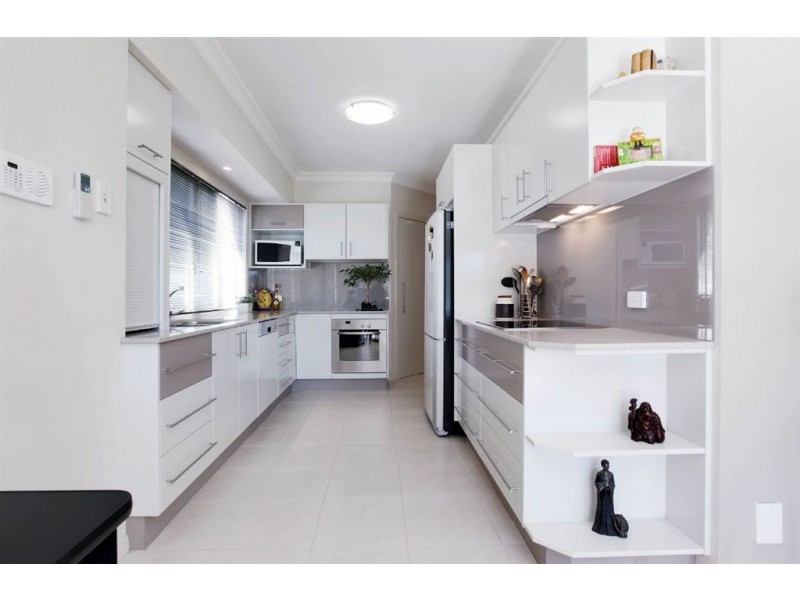 1/28 Birt Avenue, Surfers Paradise QLD 4217