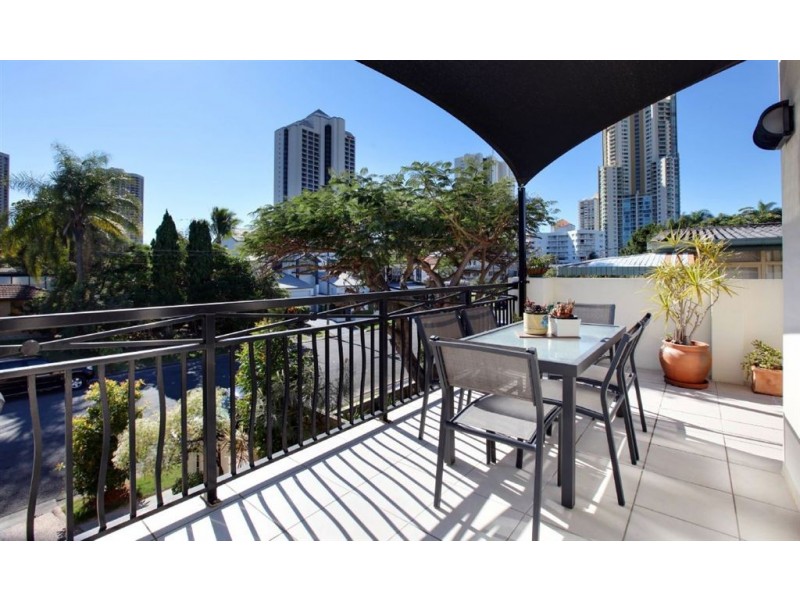 1/28 Birt Avenue, Surfers Paradise QLD 4217