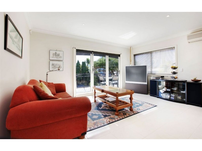 1/28 Birt Avenue, Surfers Paradise QLD 4217