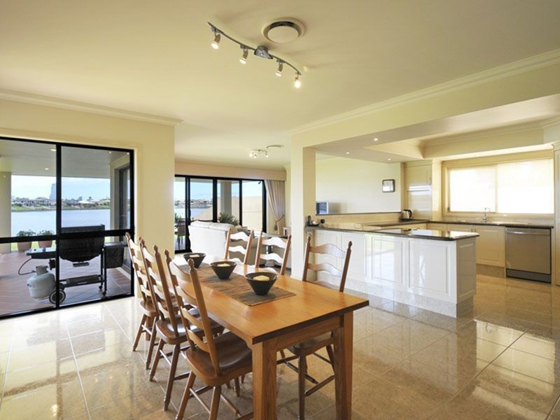 98 Sir Bruce Small Boulevard, Benowa Waters QLD 4217