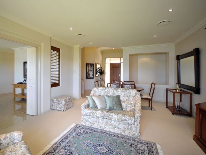 98 Sir Bruce Small Boulevard, Benowa Waters QLD 4217