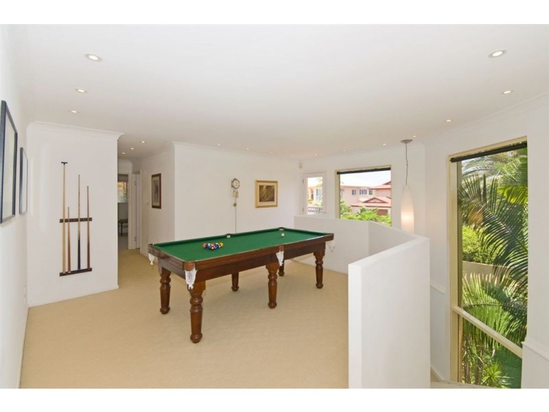 3 Montego Court, Mermaid Waters QLD 4218