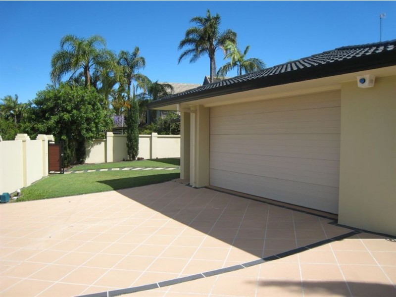 22 Forster Avenue, Sorrento QLD 4217