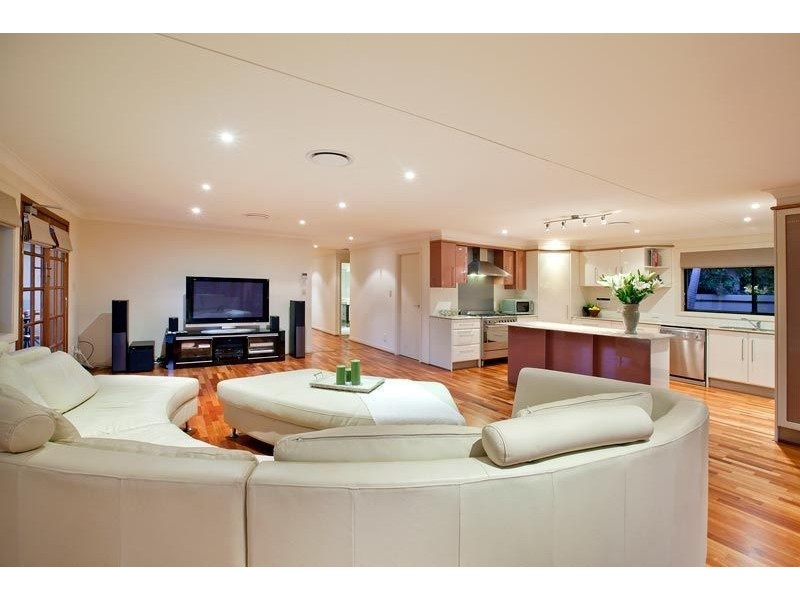 22 Forster Avenue, Sorrento QLD 4217