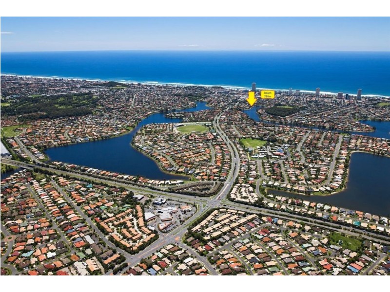 6 Penguin Parade, Burleigh Waters QLD 4220