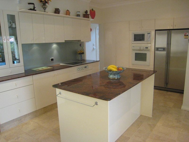 34 Meadowview Drive, Carrara QLD 4211
