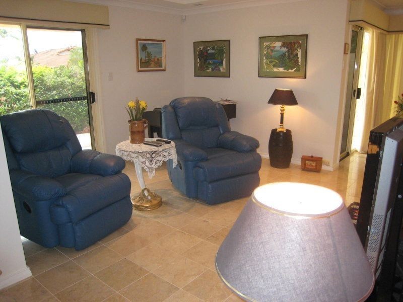 34 Meadowview Drive, Carrara QLD 4211