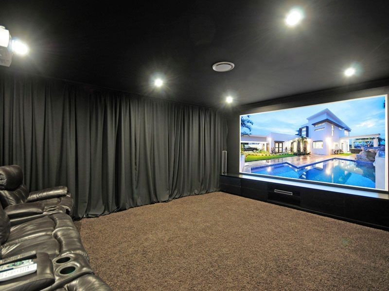 47 Allambi Avenue, Broadbeach Waters QLD 4218