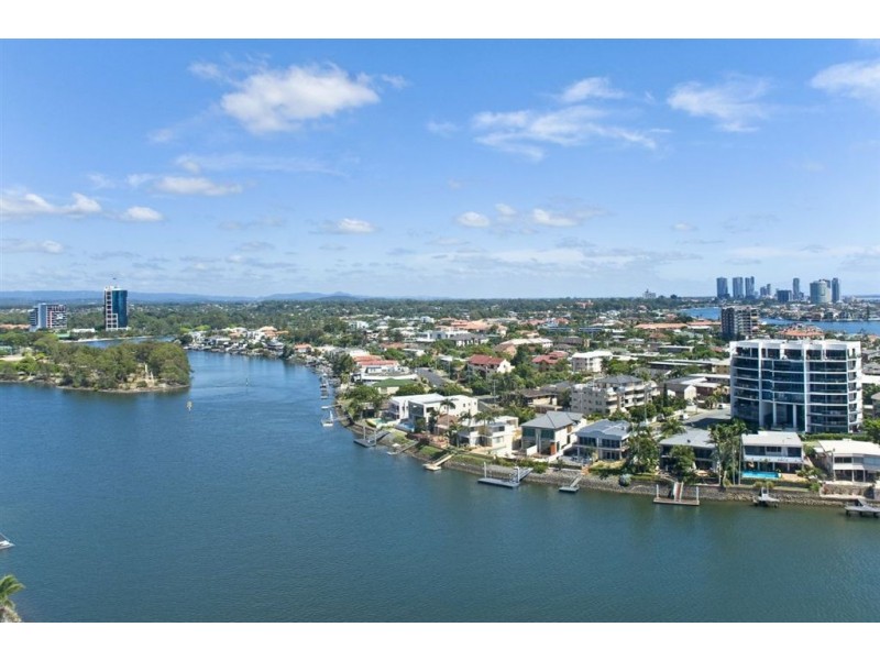 152/30 Watson Esplanade, Surfers Paradise QLD 4217