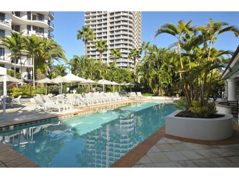 303/9 Beach Pde, Surfers Paradise QLD 4217