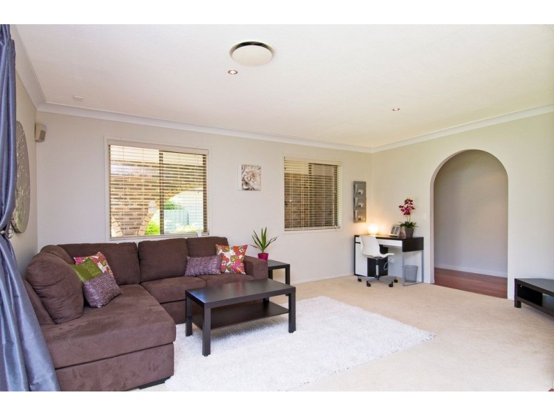 59 Pinkwood Drive, Ashmore QLD 4214