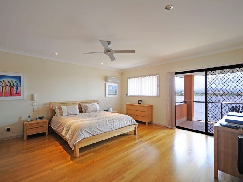 115 Edinburgh Road, Benowa QLD 4217
