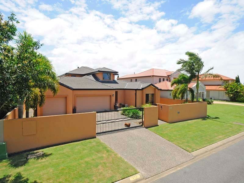 115 Edinburgh Road, Benowa QLD 4217