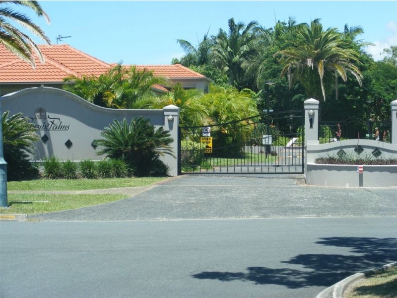 30/1 Bronberg Court, Southport QLD 4215