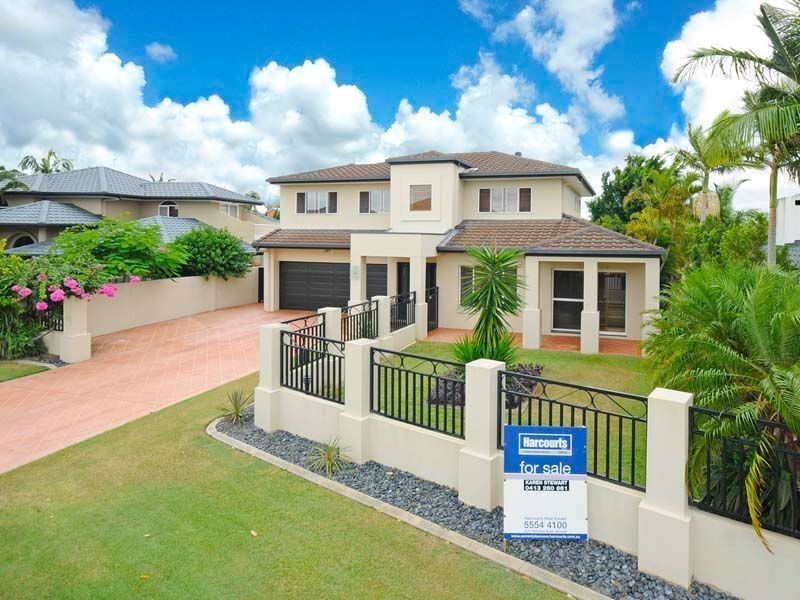 7 Cheval Court, Benowa Waters QLD 4217