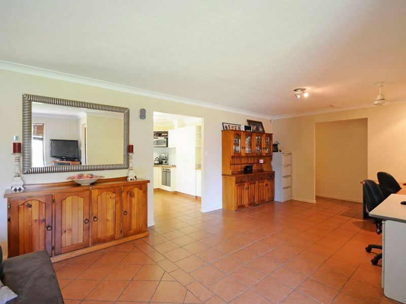 12 Parasol Street, Ashmore QLD 4214