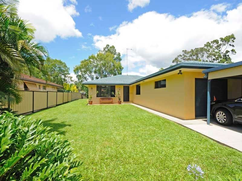 12 Parasol Street, Ashmore QLD 4214