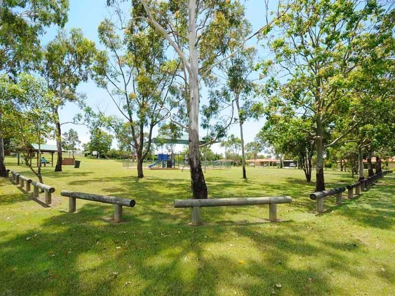 12 Parasol Street, Ashmore QLD 4214