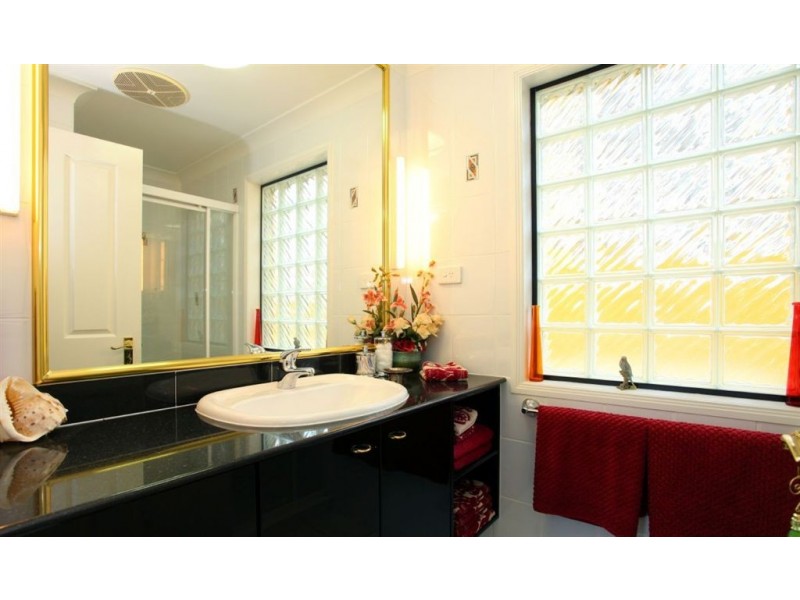 10 Stevens Street, Southport QLD 4215