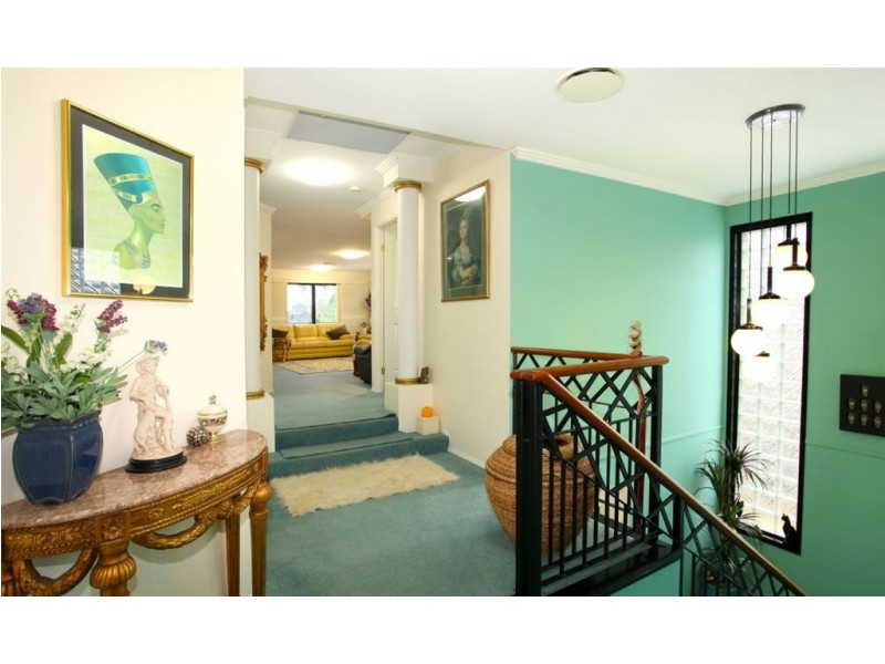 10 Stevens Street, Southport QLD 4215